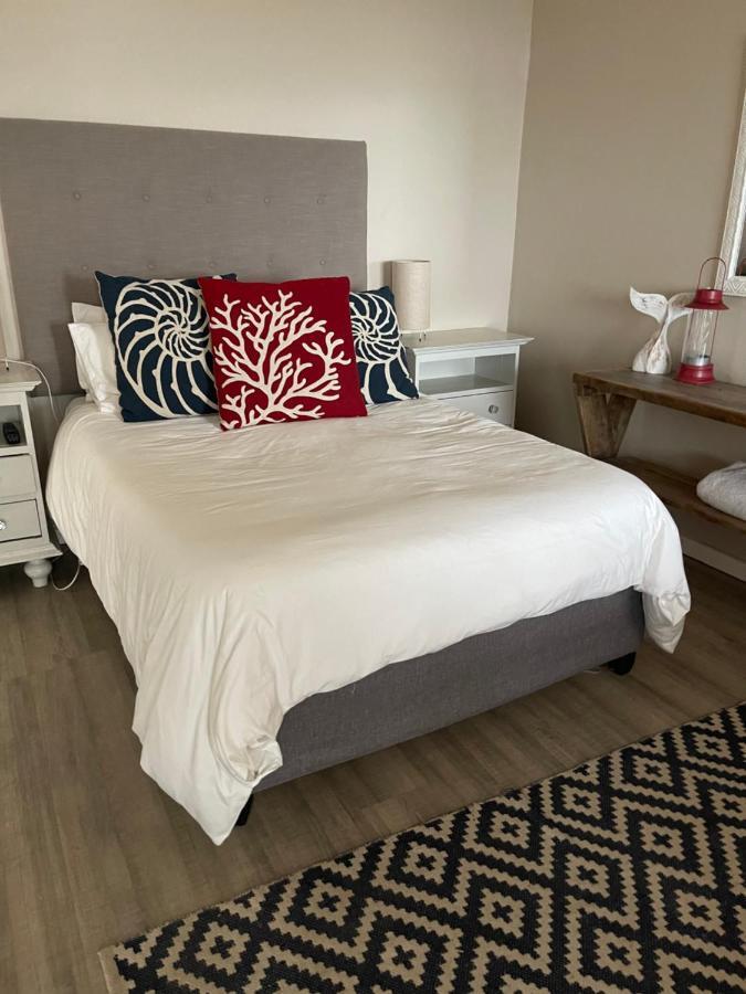 Вилла Point View Selfcatering Моссел-Бей Экстерьер фото